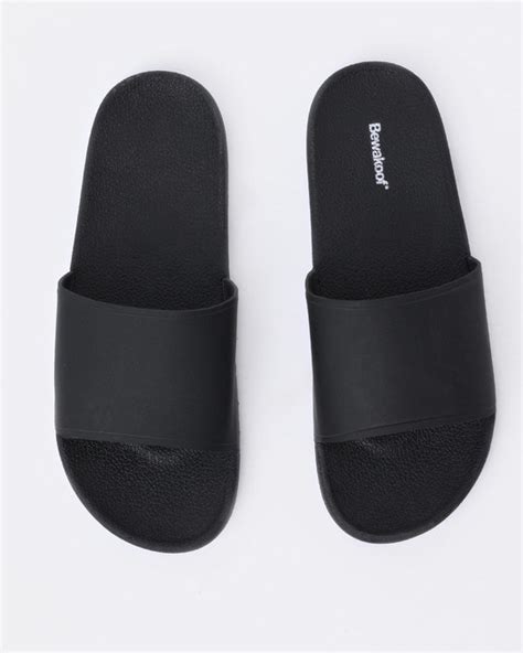 Black sliders - From chic womens flip flops that’ll take you from beach-to-bar with ease to designer sliders at up to 60% less than the RRP, we’ve got women’s sliders in abundance for you to feast your eyes on. Women's Shoes. Step into summer with our women's sliders & flip flops for up to 60% less*. From designer leather sliders to practi-cool poolside ...
